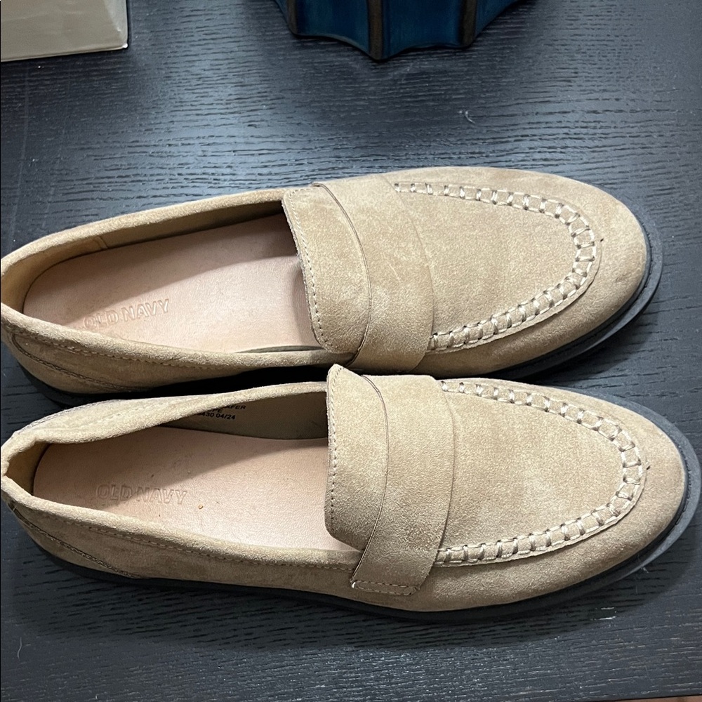 Old Navy Women's Suede Tan Slip-On Loafers